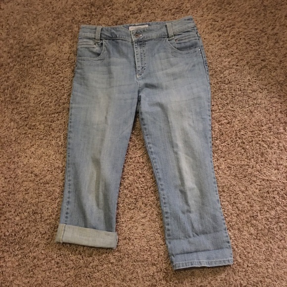 Denim Capris - Picture 3 of 8